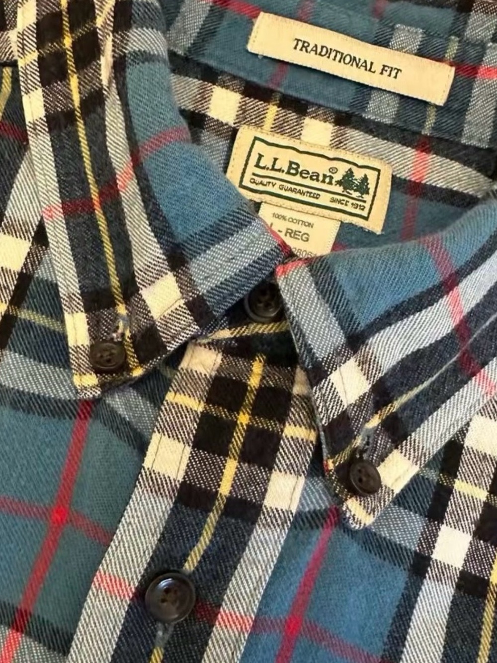 L.L.Bean Traditional Fit Flannel Plaid Button-Down Shirt L Regular Pockets